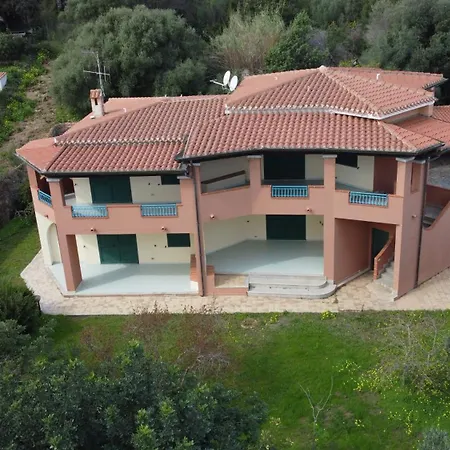 Hotiday Fuile E Mare Apart Otel Orosei